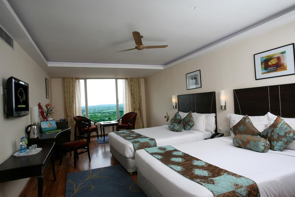 Oh Biz Premier At Leonia Hotell Hyderabad Eksteriør bilde