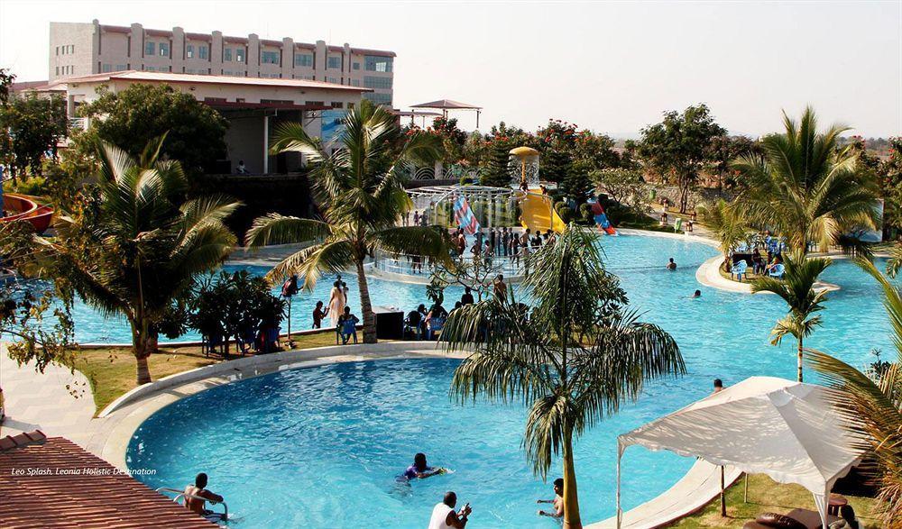 Oh Biz Premier At Leonia Hotell Hyderabad Eksteriør bilde